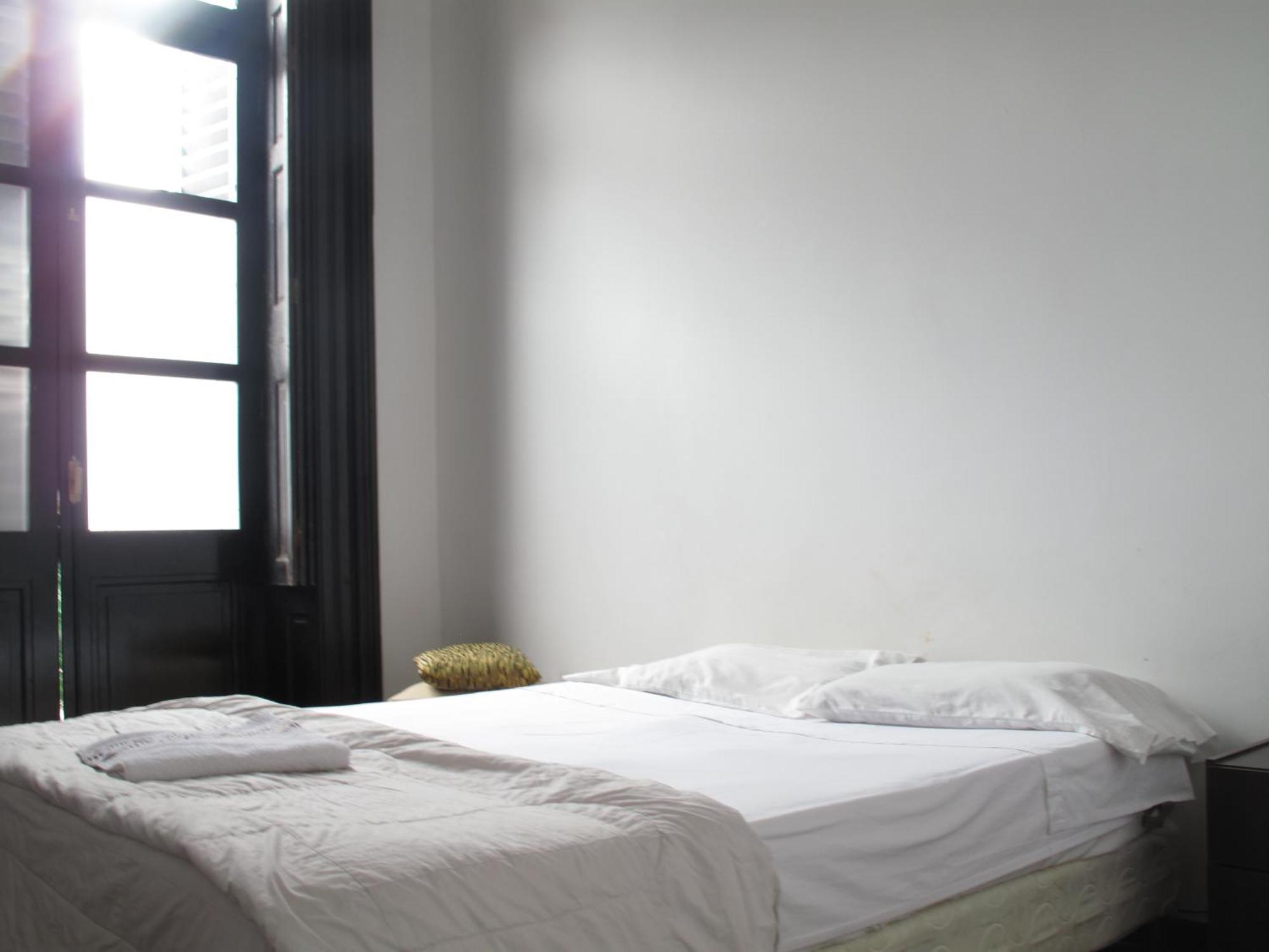 Montevideo Chic Hostel Zimmer foto